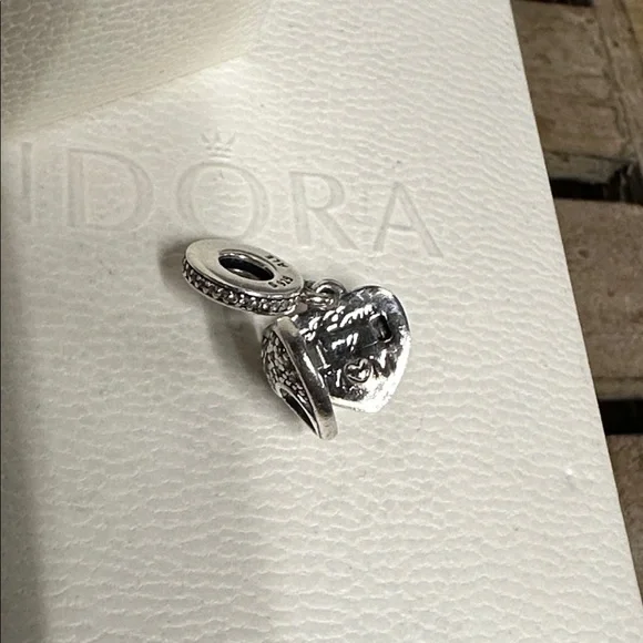Pandora great shape I love my mom locket frame dangle heart clear pave charm - Picture 5 of 5